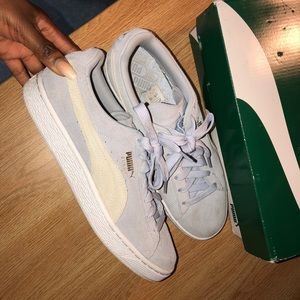 Halogen-Blue Puma suede